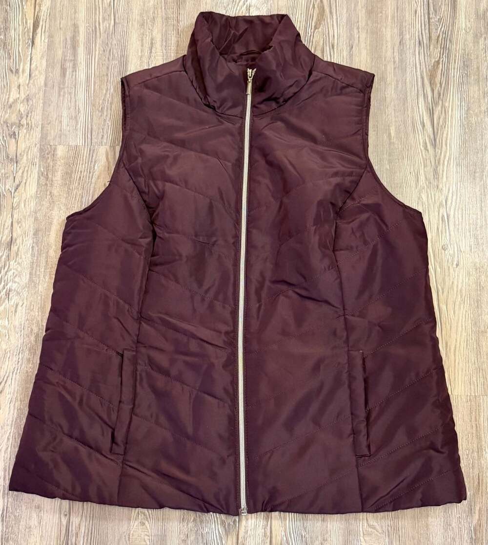 Cj Banks Quilted Vest Size 1X Maroon Full Zip Puffer Winter Outerwear